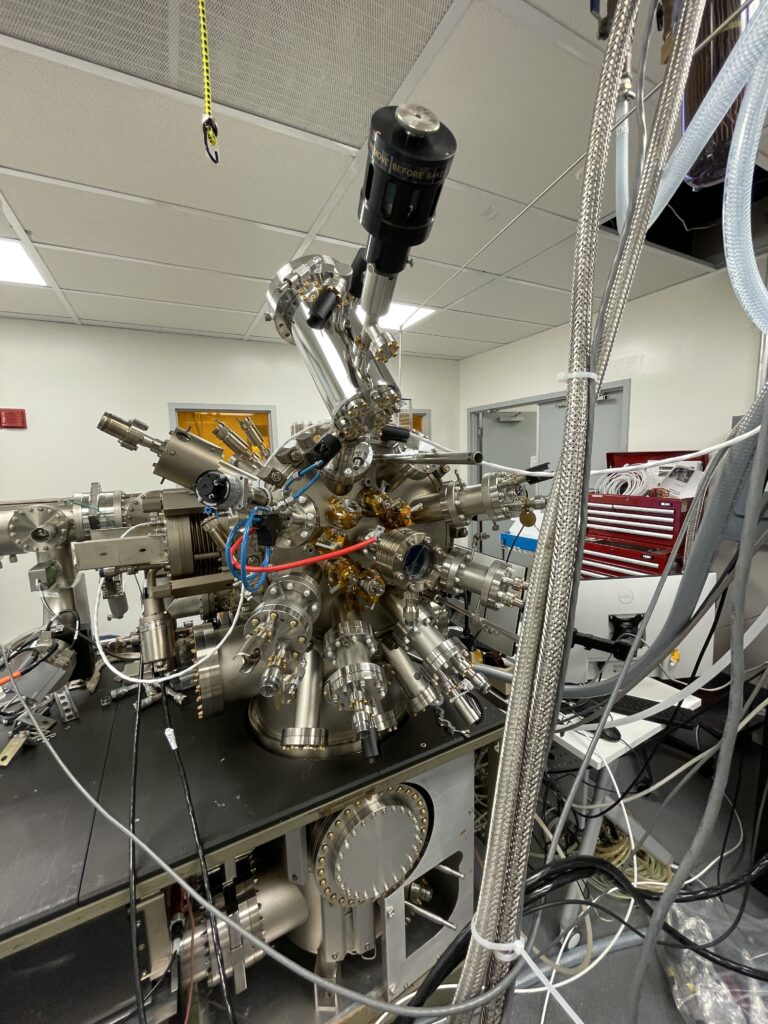 Effusion source flanges mounted on the Gen II MBE system