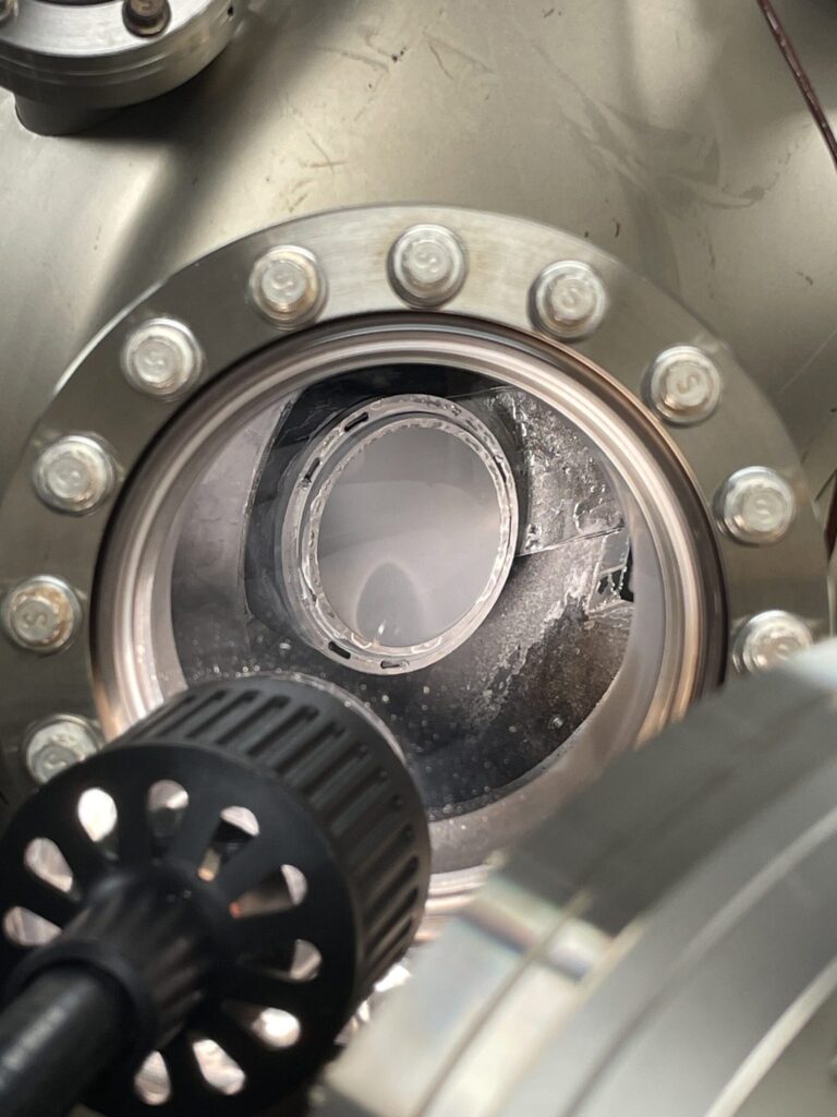 Tangelo MBE system during its first cell outgassing run